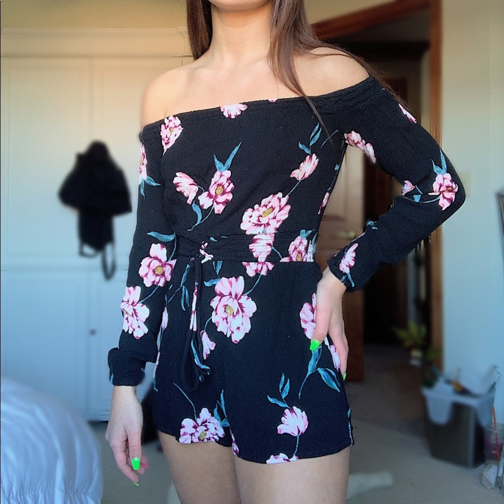 KENDALL&KYLIE FLORAL ROMPER